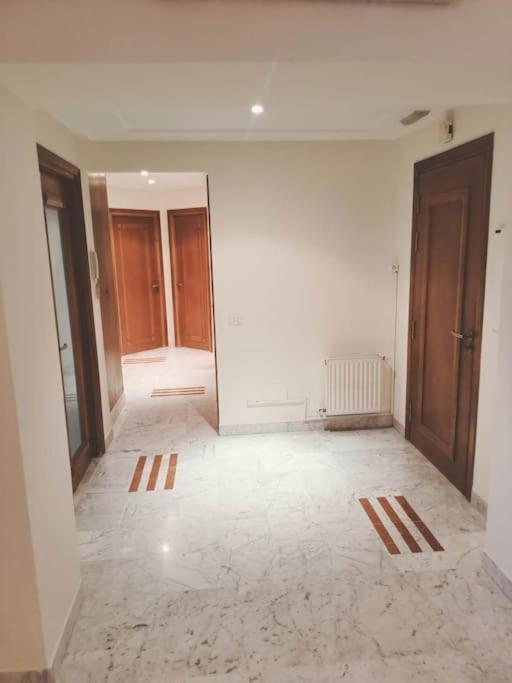 Tres Bel Appartement Idealement Place La Marsa Ngoại thất bức ảnh